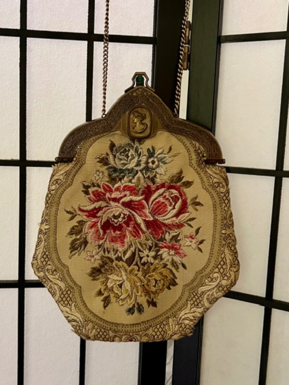 VINTAGE Petit Point Tapestry Shoulder Bag